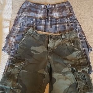 Set of three GAP kids shorts.